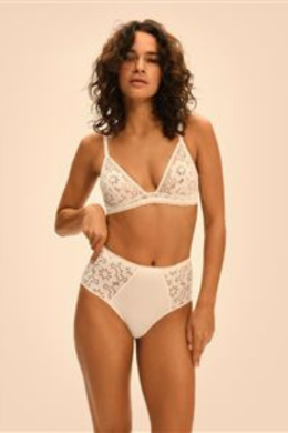 Oisive_Simone_Perele